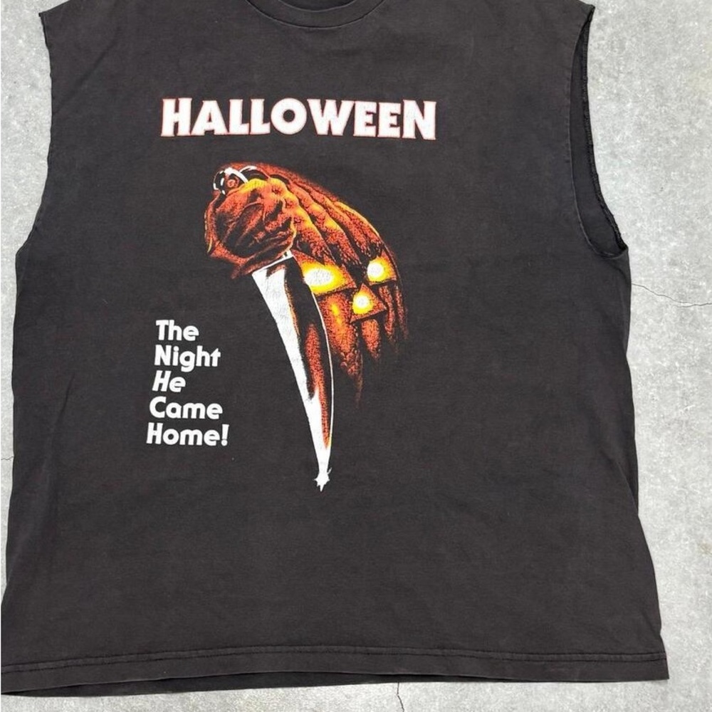 Men's Black Sleeveless Shirt